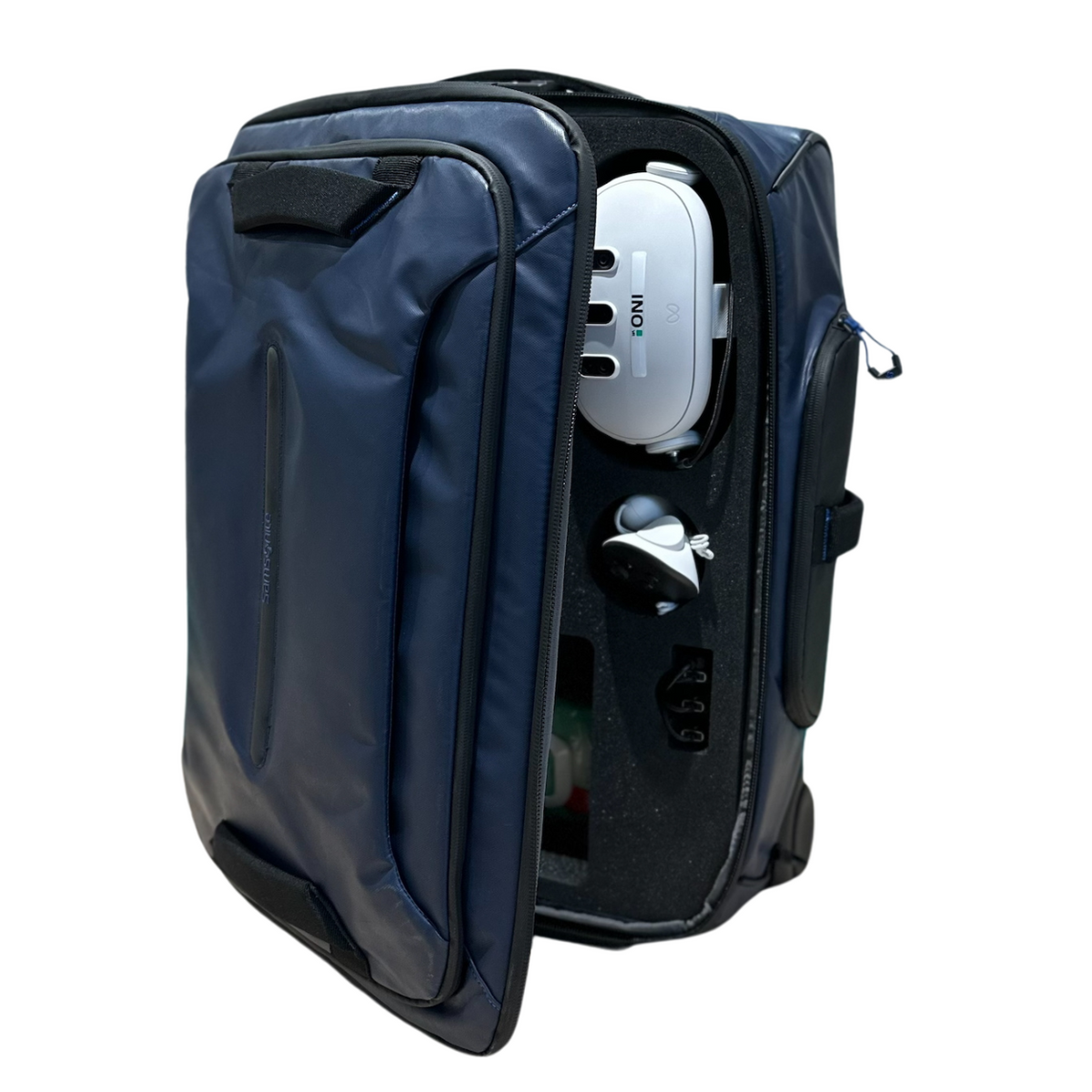 VR Charging Backpack – Rolling Transport and Charging Bag for 3 to 10 Headsets – vr charging backpack – photo 1 of 8